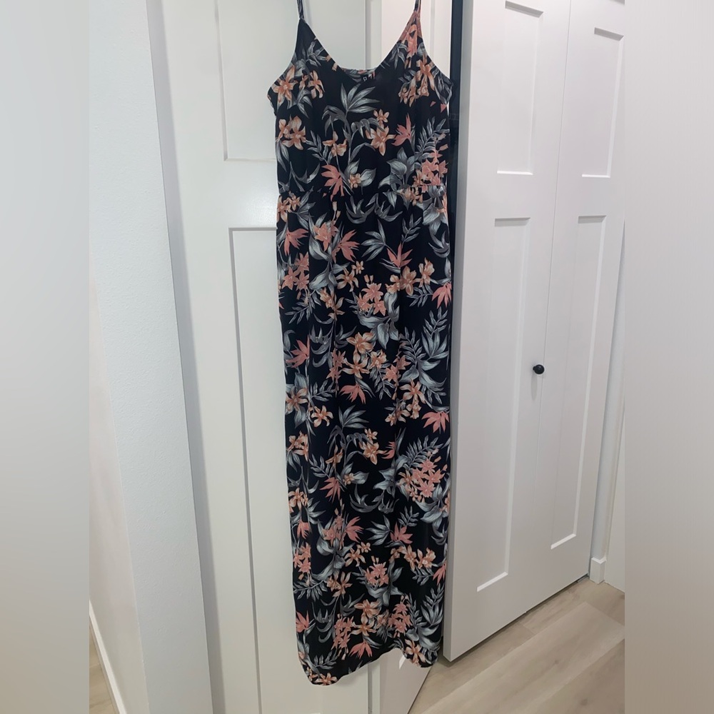H&M dress 8